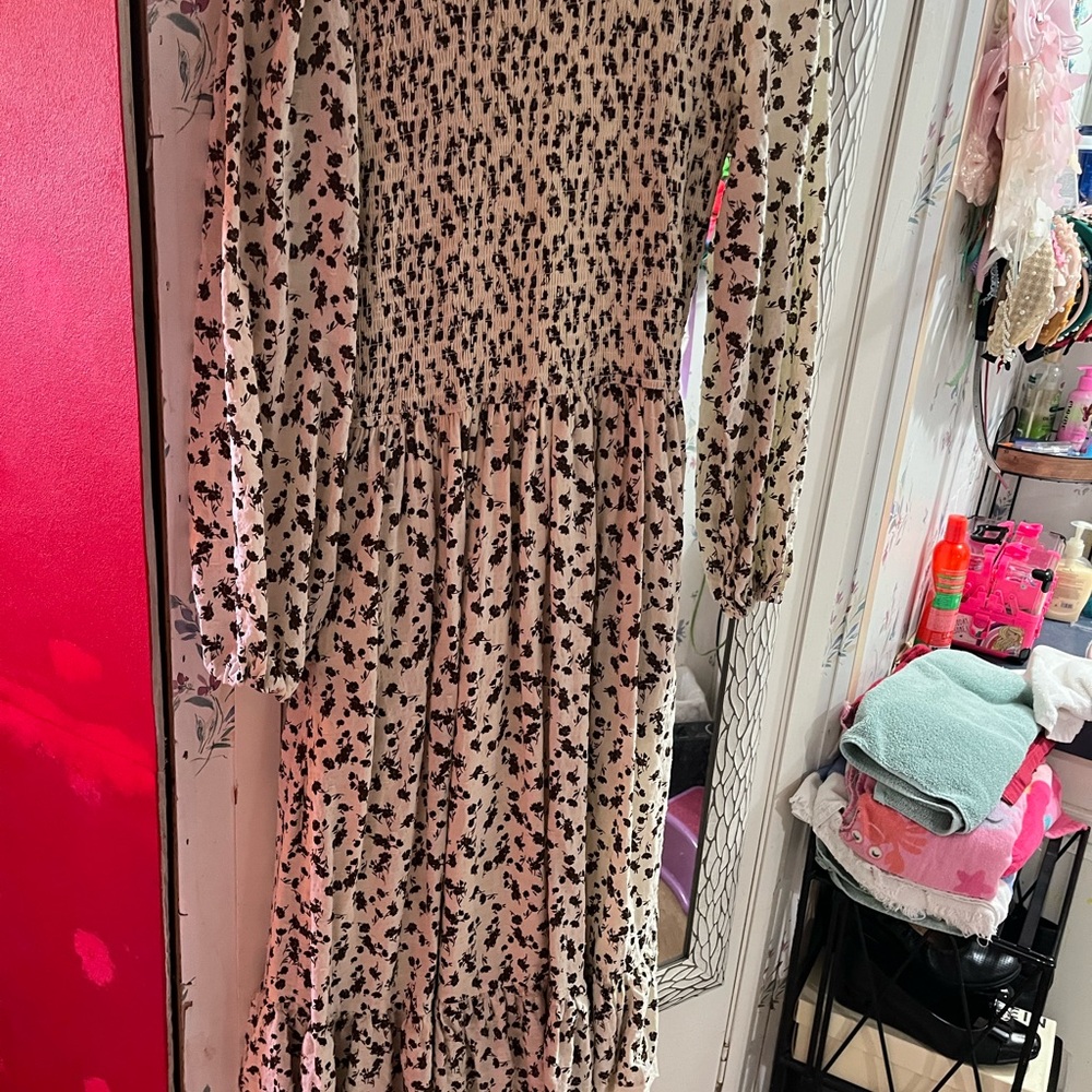 Floral Long Sleeve Maxi Dress - Picture 6 of 7